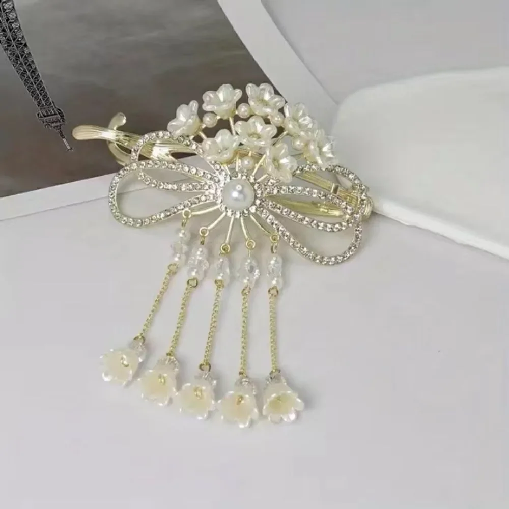 ✨🆕✨ Romantic Elegant Gold Pearl Lily Flower Tassel Hair Clip Pin 🎀✨